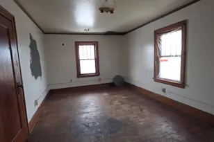 301 Haney Ave, South Bend, IN 46613 - Photo 2