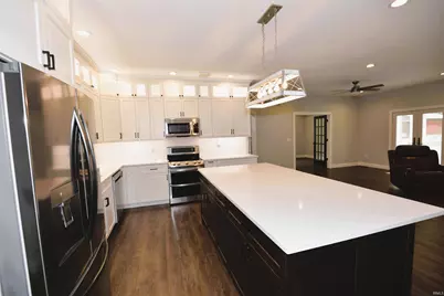 52427 Lynnewood Avenue, South Bend, IN 46628 - Photo 14