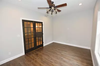 52427 Lynnewood Avenue, South Bend, IN 46628 - Photo 16