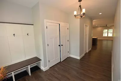 52427 Lynnewood Avenue, South Bend, IN 46628 - Photo 18