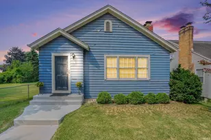 1949 Beverly Pl, South Bend, IN 46616 - Photo 1