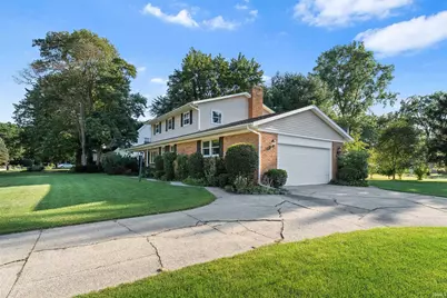 54361 Old Bedford Trail, Mishawaka, IN 46545 - Photo 32