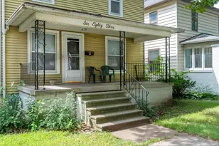 683 W Lexington Ave, Elkhart, IN 46514 - Photo 2