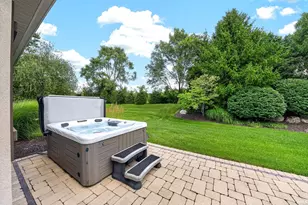 52188 Plantation Dr, Granger, IN 46530 - Photo 4