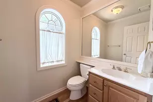 1325 E Erskine Mnr Hl Dr, South Bend, IN 46614 - Photo 26
