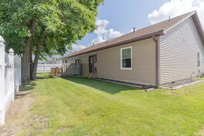 1707 Lowell Wood Street, Mishawaka, IN 46545 - Photo 12