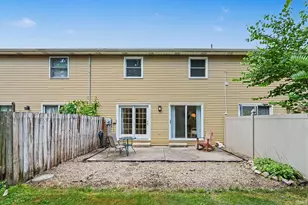 1011 Wheatstone Dr, Mishawaka, IN 46544 - Photo 16