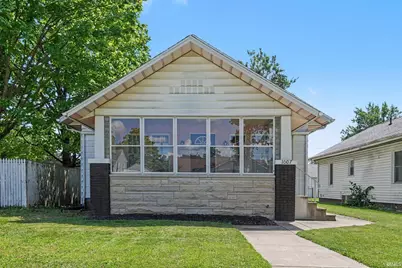 1007 E 3rd Street, Mishawaka, IN 46544 - Photo 2