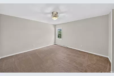 56039 Rio Lindo Drive, Elkhart, IN 46514 - Photo 18