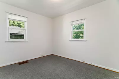 803 Carlton Street, Mishawaka, IN 46544 - Photo 10