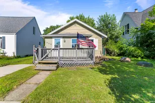 803 Carlton St, Mishawaka, IN 46544 - Photo 1