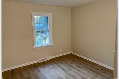 539 Goshen Avenue, Elkhart, IN 46516 - Photo 10