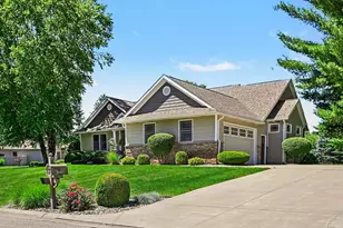 30203 Copperwoods Dr, Granger, IN 46530 - Photo 2