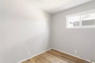 3226 Rexford Dr, South Bend, IN 46615 - Photo 6