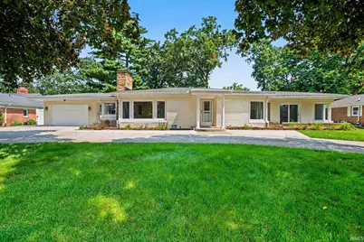 2030 Greenleaf Boulevard, Elkhart, IN 46514 - Photo 2