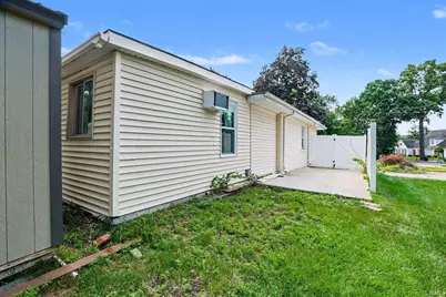 2030 Greenleaf Boulevard, Elkhart, IN 46514 - Photo 34