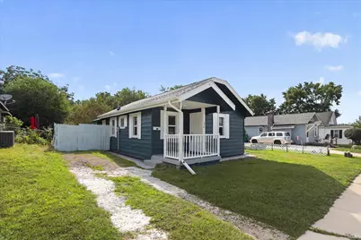 206 Helen Avenue, Mishawaka, IN 46544 - Photo 2