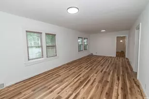 1233 Wilber St, South Bend, IN 46628 - Photo 6