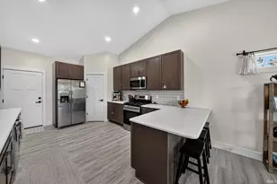 26909 N Marshall Dr, South Bend, IN 46628 - Photo 4