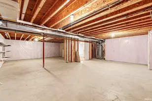 23075 Allerton Dr, South Bend, IN 46628 - Photo 28