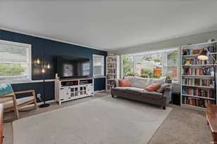 1430 E Monroe St, South Bend, IN 46615 - Photo 8