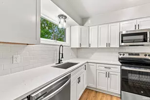 102 S Greenlawn Ave, South Bend, IN 46617 - Photo 8
