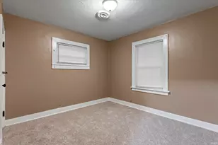 753 S 32nd St, South Bend, IN 46615 - Photo 4