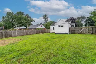 133 E Willow Dr, South Bend, IN 46637 - Photo 38