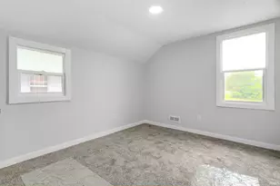 1046 Lawndale Ave, South Bend, IN 46628 - Photo 28