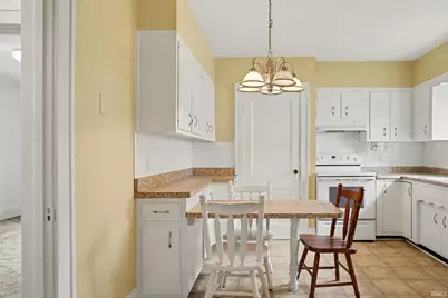 826 S 30th Street, South Bend, IN 46615 - Photo 10