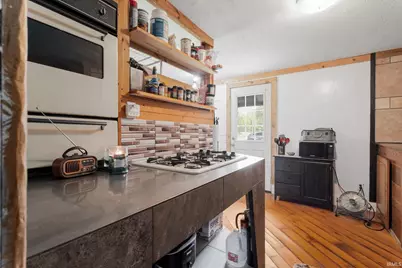 802 E Chippewa Avenue, South Bend, IN 46614 - Photo 10