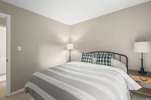 4342 Field Gate Dr, South Bend, IN 46628 - Photo 14