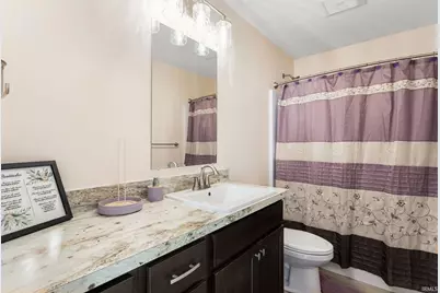 212 E Dubail Avenue, South Bend, IN 46613 - Photo 16