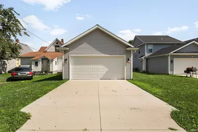 212 E Dubail Avenue, South Bend, IN 46613 - Photo 30