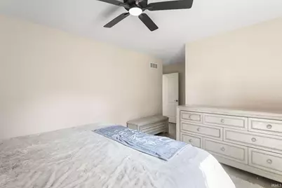 212 E Dubail Avenue, South Bend, IN 46613 - Photo 24