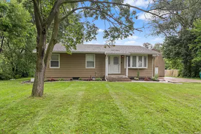 29671 Carolina Avenue, Elkhart, IN 46516 - Photo 2