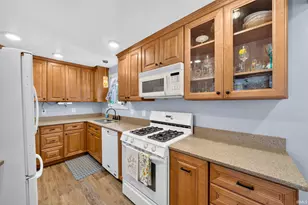 234 W La Salle Ave, Mishawaka, IN 46545 - Photo 8