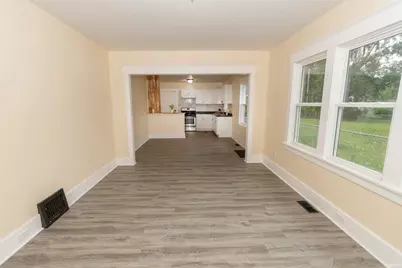 814 Sancome Avenue, South Bend, IN 46628 - Photo 6