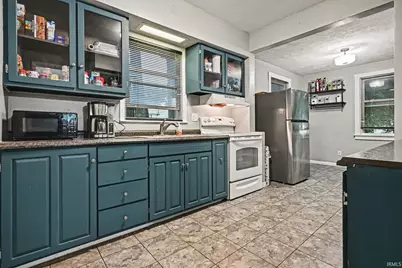 1620 Portage Avenue, South Bend, IN 46616 - Photo 8