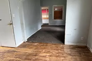 936 S 33rd St, South Bend, IN 46615 - Photo 6