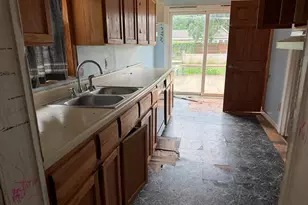936 S 33rd St, South Bend, IN 46615 - Photo 10