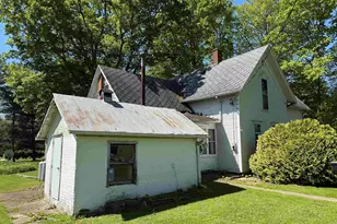 69150 Pine Rd, North Liberty, IN 46554 - Photo 6