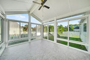 215 Terry Ln, Mishawaka, IN 46544 - Photo 8