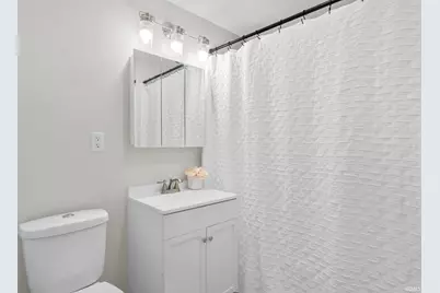 18135 Heatherfield Drive, South Bend, IN 46637 - Photo 14