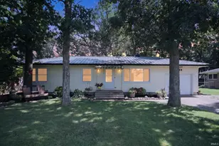 318 N Beech Rd, Osceola, IN 46561 - Photo 1