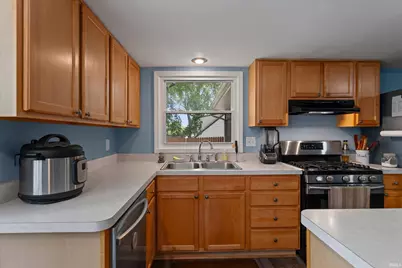 19622 Ruth Avenue, South Bend, IN 46614 - Photo 14