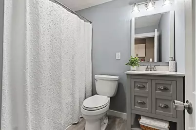 1628 Catalpa Avenue, South Bend, IN 46613 - Photo 10