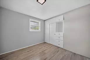 231 S Holiday Dr, South Bend, IN 46615 - Photo 22