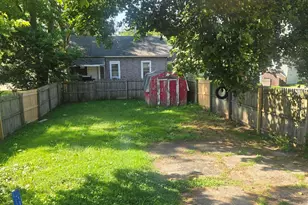 906 Hudson St, Elkhart, IN 46516 - Photo 20