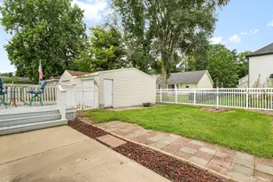 147 N Oakley Ave, Mishawaka, IN 46544 - Photo 18